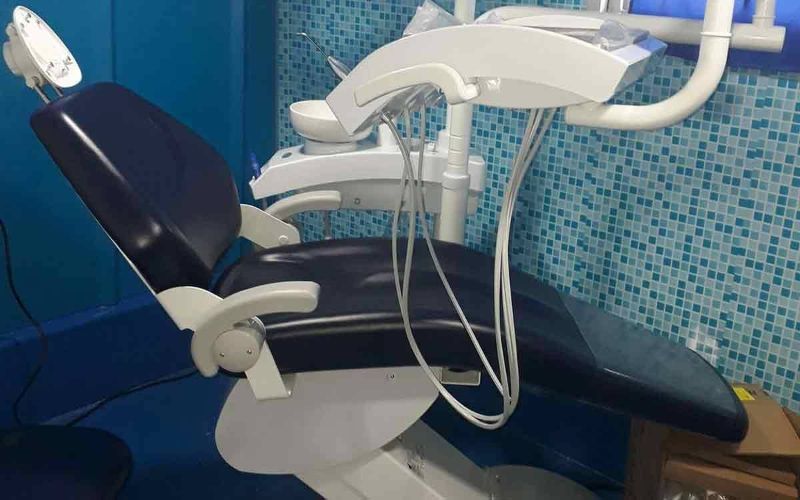 NEW DENTAL CHAIR